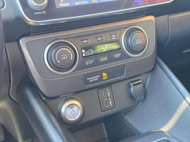 2025 Nissan LEAF S