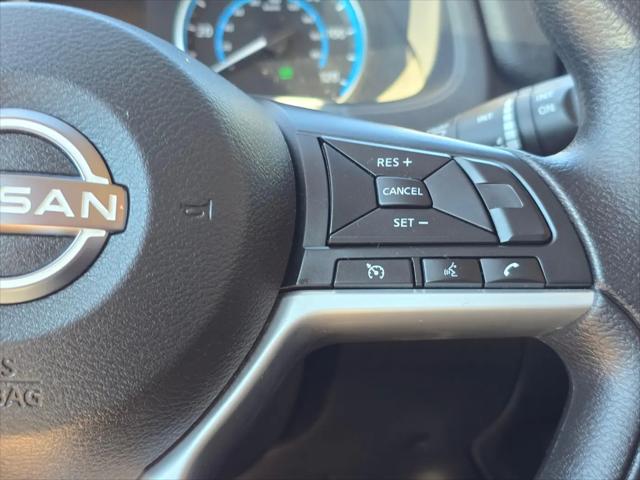 2025 Nissan LEAF S