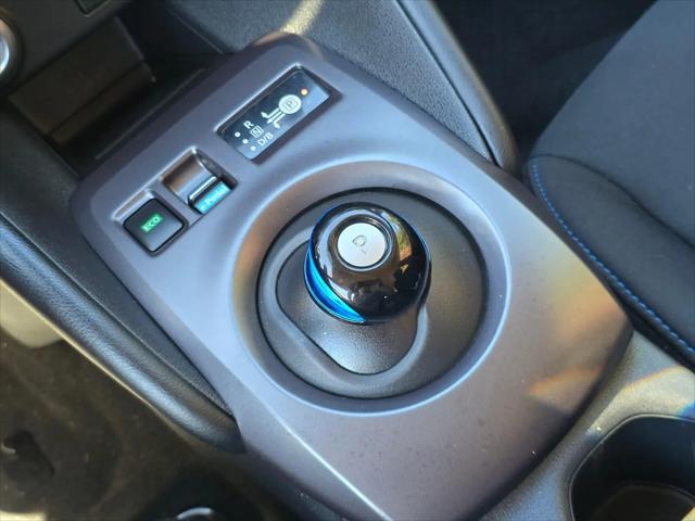 2025 Nissan LEAF S