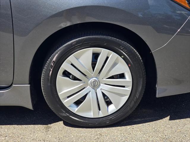 2025 Nissan LEAF S