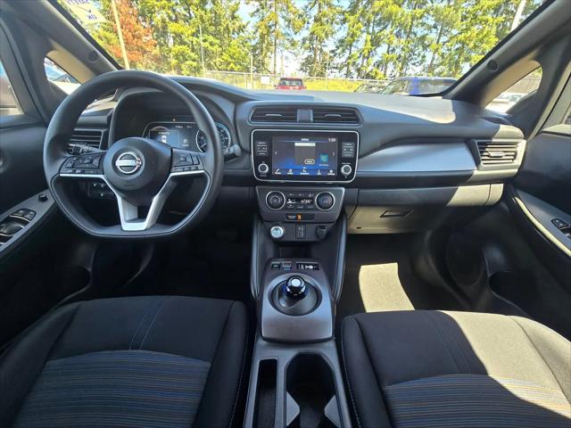 2025 Nissan LEAF S