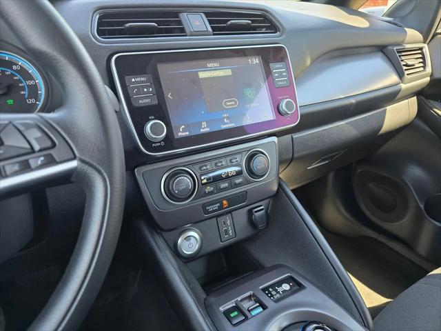 2025 Nissan LEAF S