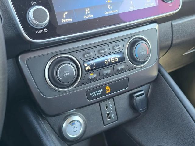 2025 Nissan LEAF S