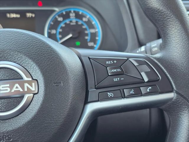 2025 Nissan LEAF S