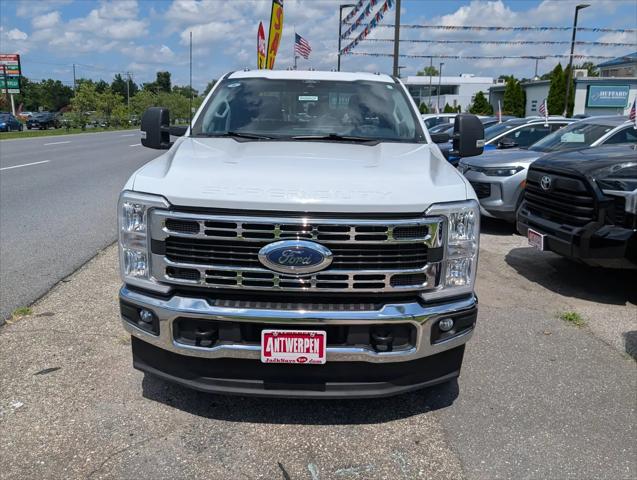 2026 Ford F-350 XLT