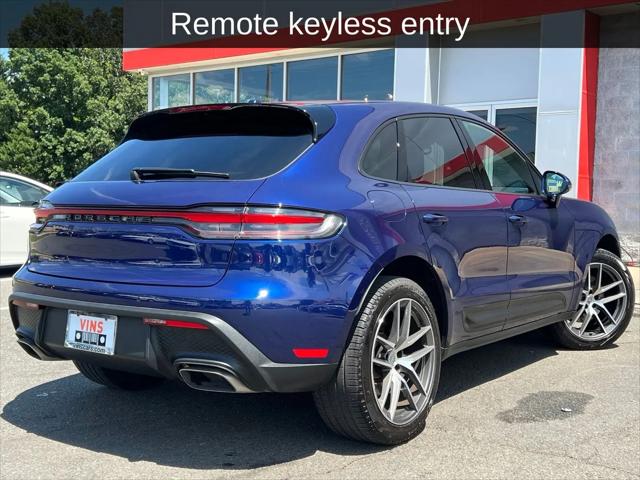 2022 Porsche Macan Macan