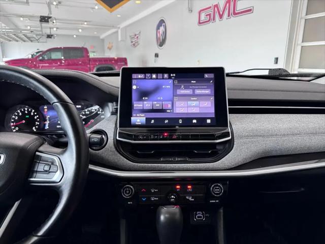 2022 Jeep Compass Latitude Lux 4x4