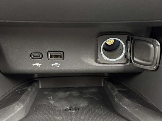 2026 Buick NV Sport Touring FWD