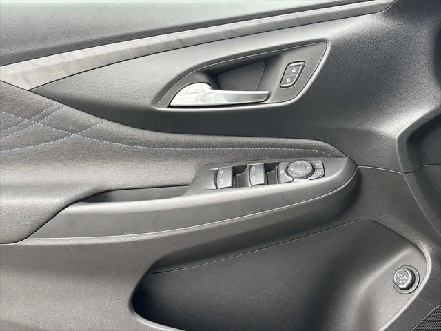 2026 Buick NV Sport Touring FWD