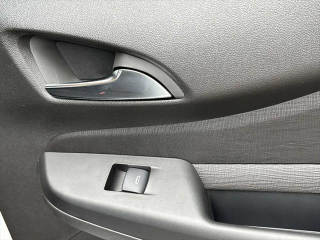 2026 Buick NV Sport Touring FWD