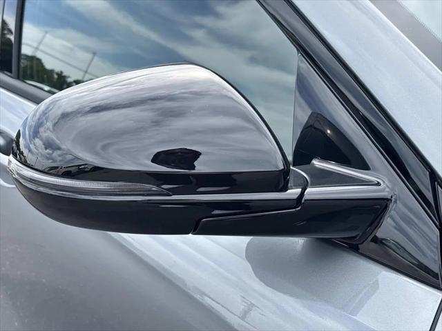2026 Buick NV Sport Touring FWD