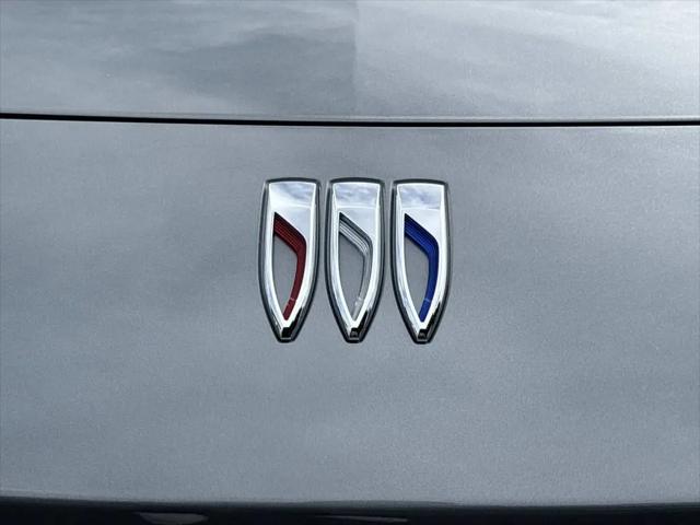 2026 Buick NV Sport Touring FWD