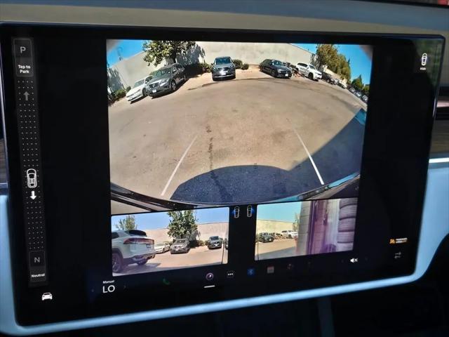 2023 Tesla Model X Standard Range