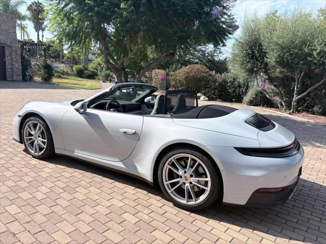 2025 Porsche 911 Carrera Cabriolet