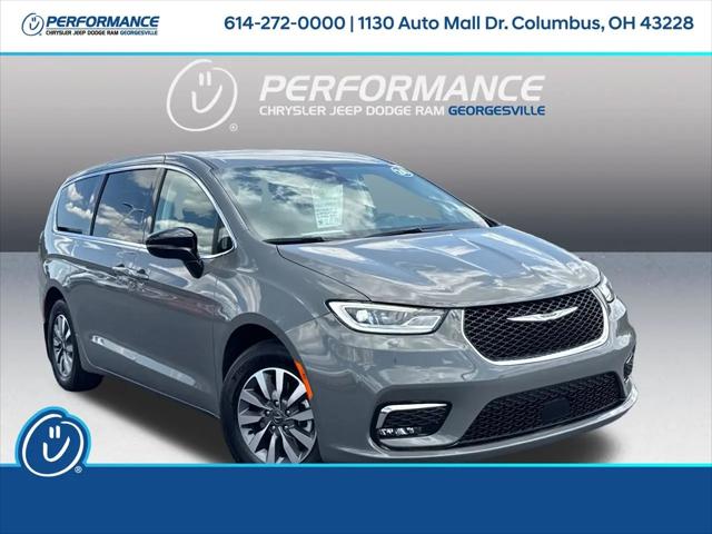 2024 Chrysler Pacifica Hybrid Select for sale near Columbus, OH