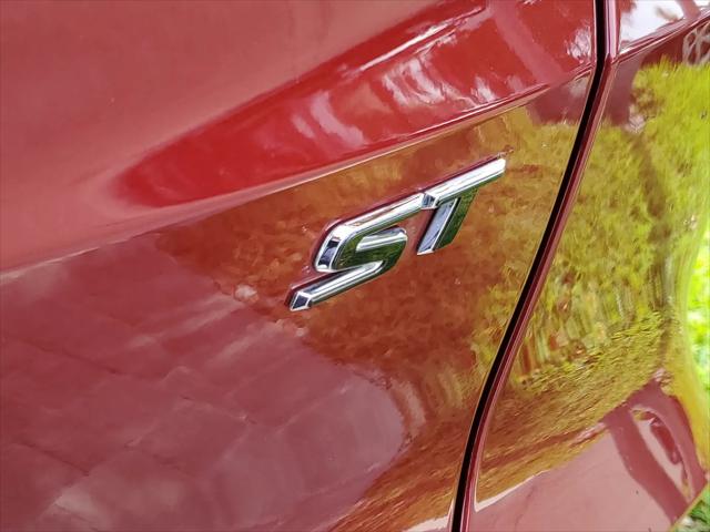 2024 Buick NV Sport Touring FWD