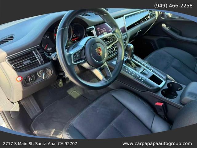 2020 Porsche Macan Base