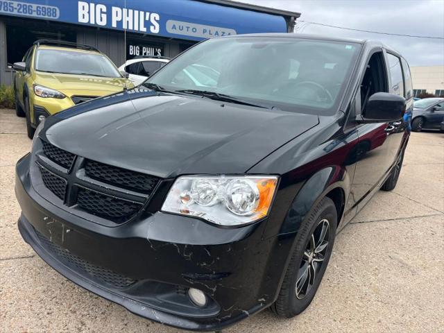 2019 Dodge Grand Caravan GT for sale in Topeka, KS