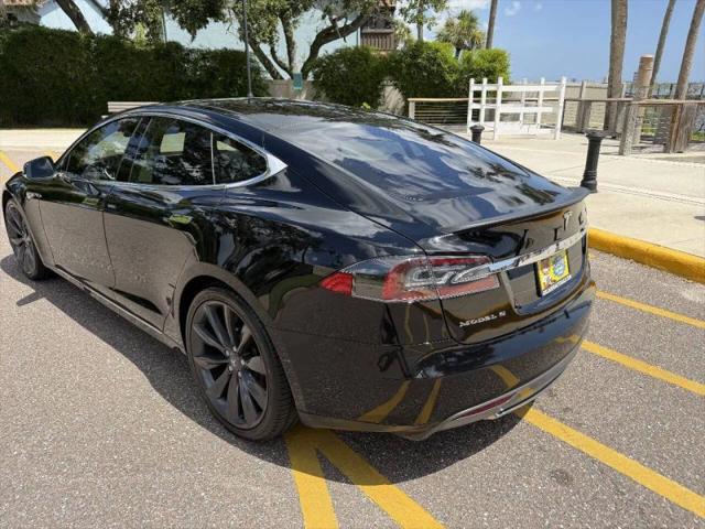 2013 Tesla Model S Performance