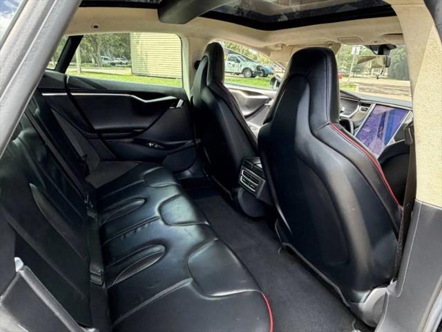 2013 Tesla Model S Performance