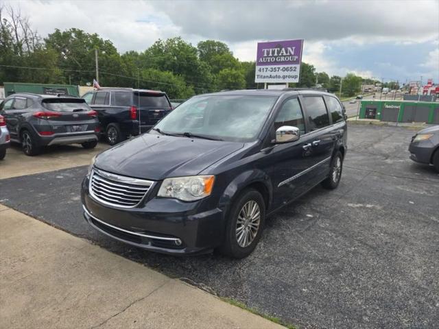 2013 Chrysler Town & Country Touring-L for sale in Springfield, MO