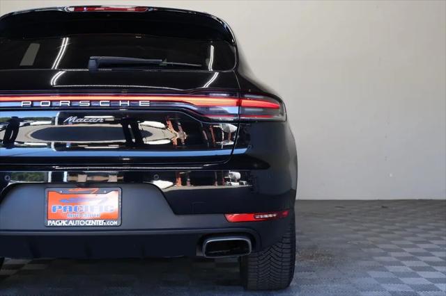 2019 Porsche Macan Macan