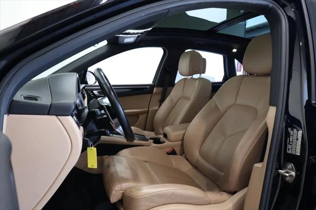 2019 Porsche Macan Macan