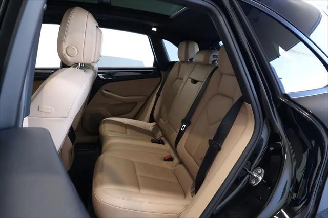 2019 Porsche Macan Macan