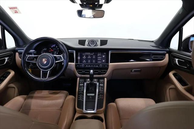 2019 Porsche Macan Macan