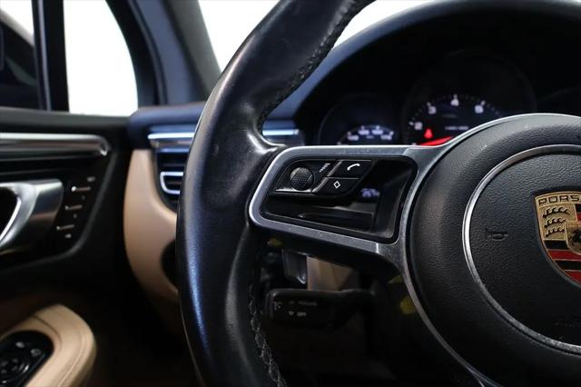 2019 Porsche Macan Macan