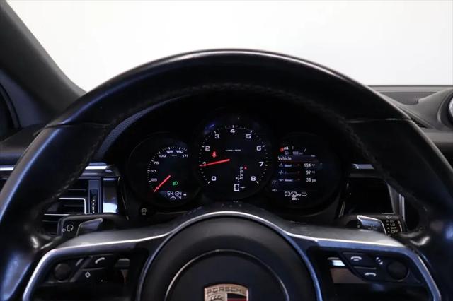 2019 Porsche Macan Macan
