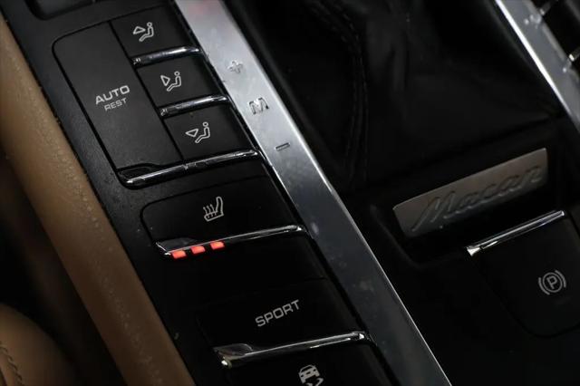 2019 Porsche Macan Macan