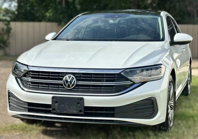 2023 Volkswagen Jetta 1.5T SE for sale in Haltom City, TX