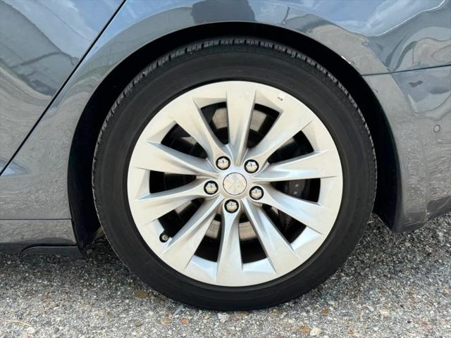 2016 Tesla Model S 60D
