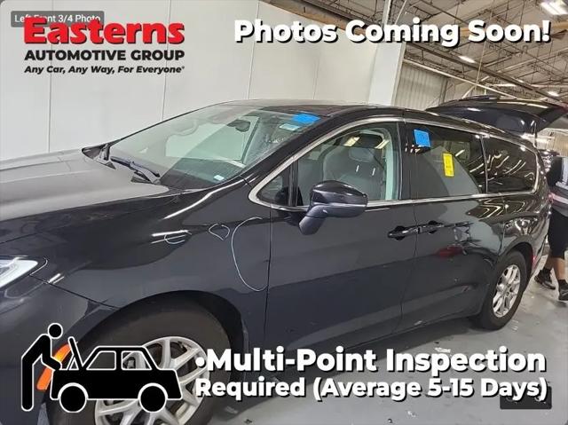 2023 Chrysler Pacifica Touring L for sale in Sterling, VA