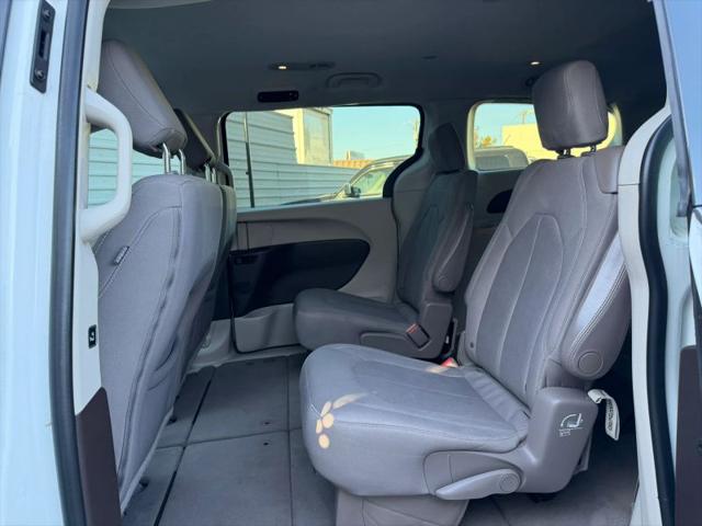 2017 Chrysler Pacifica Touring
