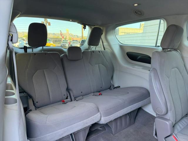 2017 Chrysler Pacifica Touring