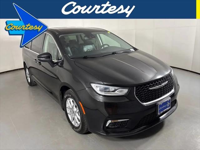 2023 Chrysler Pacifica Touring L for sale in Scottsdale, AZ