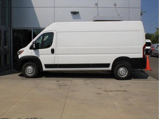 2026 Ram ProMaster 2500 Cargo Van Tradesman High Roof 159 WB w/Pass Seat