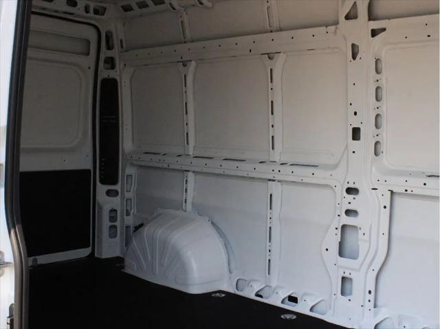 2026 Ram ProMaster 2500 Cargo Van Tradesman High Roof 159 WB w/Pass Seat