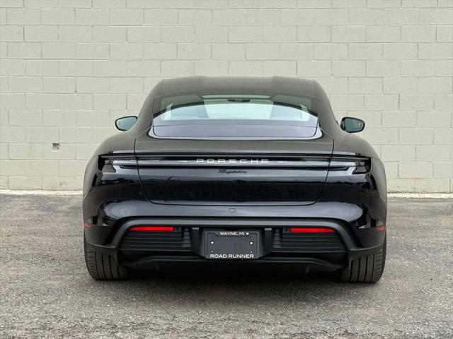 2025 Porsche Taycan Base