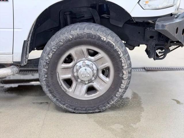 2017 Ram 2500 Tradesman Crew Cab 4x4 8 Box