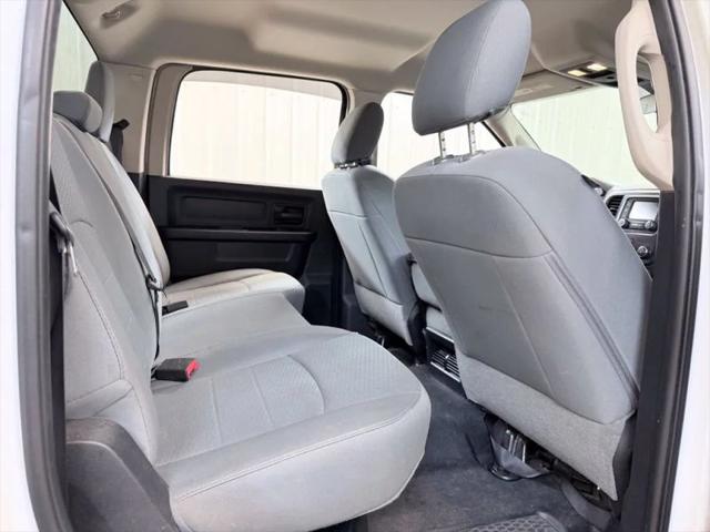 2017 Ram 2500 Tradesman Crew Cab 4x4 8 Box