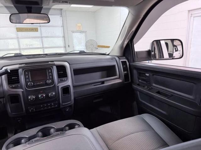 2017 Ram 2500 Tradesman Crew Cab 4x4 8 Box