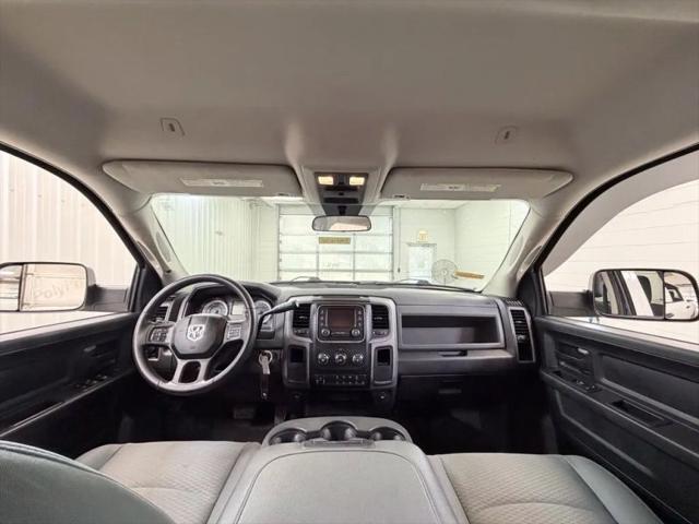 2017 Ram 2500 Tradesman Crew Cab 4x4 8 Box