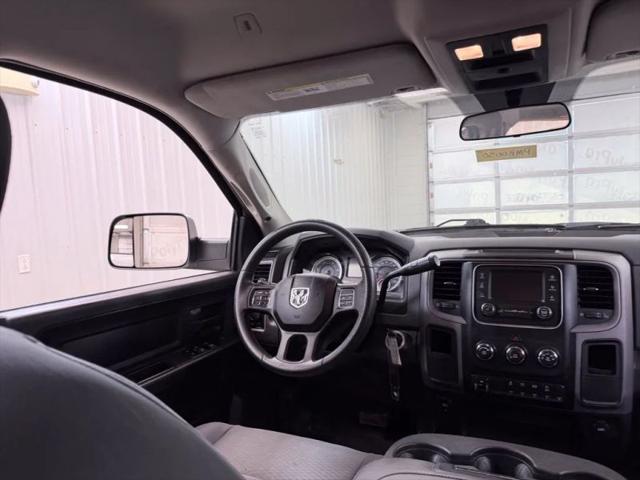 2017 Ram 2500 Tradesman Crew Cab 4x4 8 Box