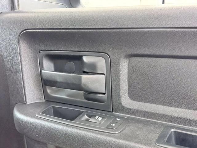 2017 Ram 2500 Tradesman Crew Cab 4x4 8 Box