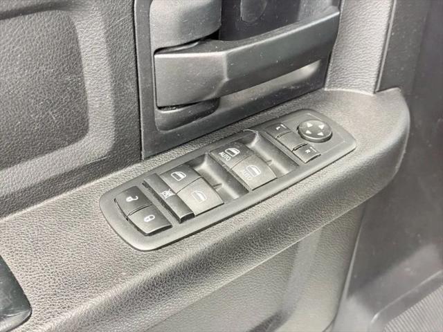 2017 Ram 2500 Tradesman Crew Cab 4x4 8 Box