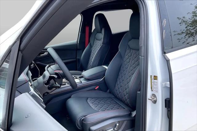 2026 Audi SQ7 Prestige TFSI quattro tiptronic