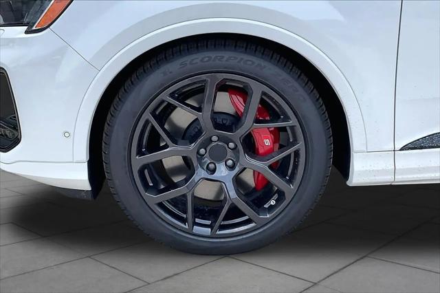 2026 Audi SQ7 Prestige TFSI quattro tiptronic
